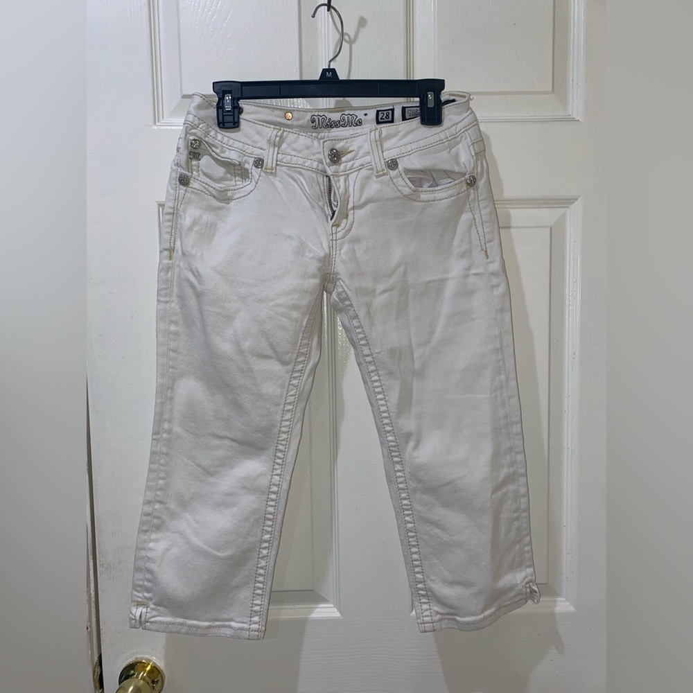 Miss Me Capri Pants